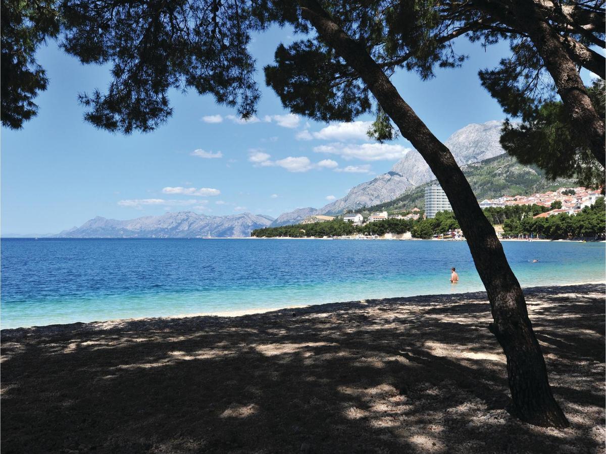 2 Bedroom Cozy Apartment In Makarska Zewnętrze zdjęcie