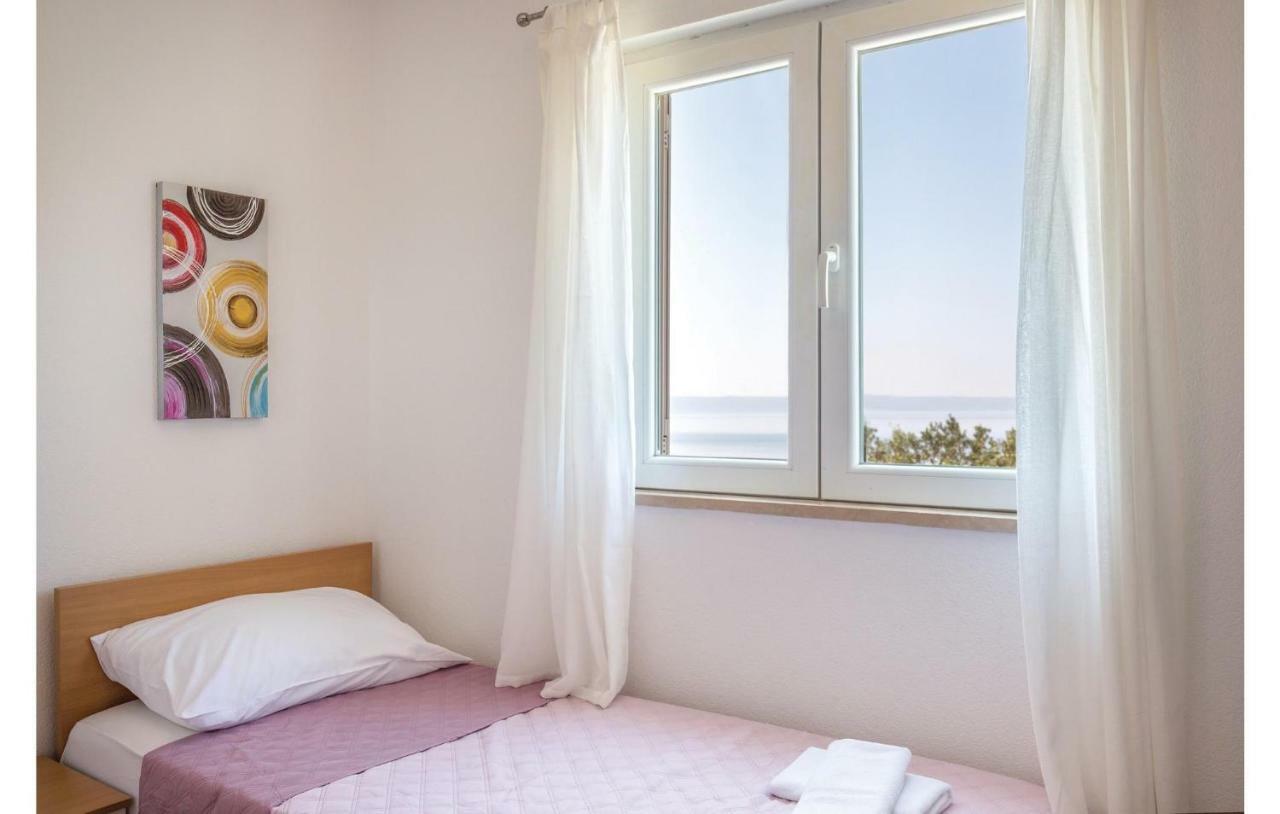 2 Bedroom Cozy Apartment In Makarska Zewnętrze zdjęcie