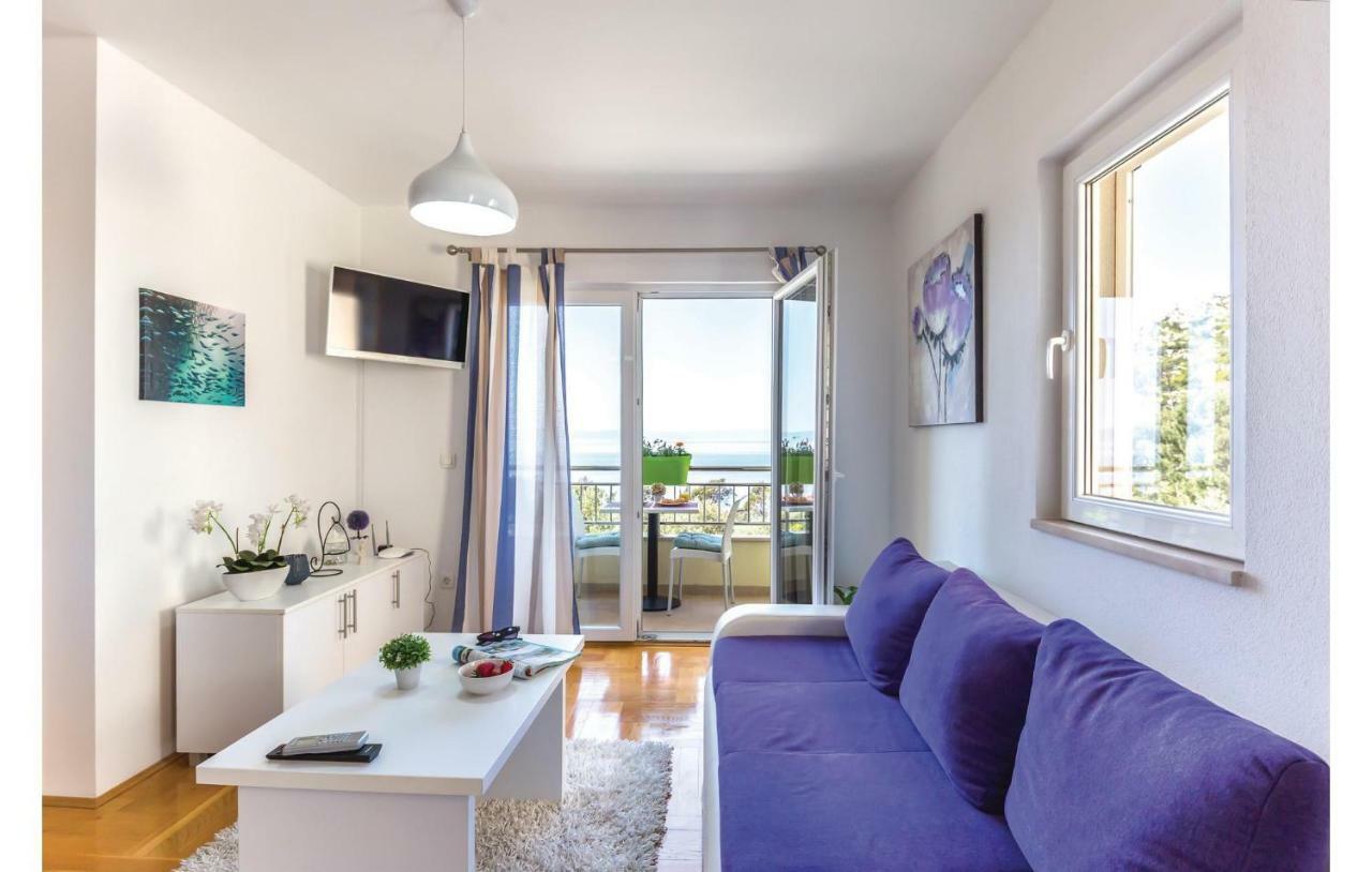 2 Bedroom Cozy Apartment In Makarska Zewnętrze zdjęcie