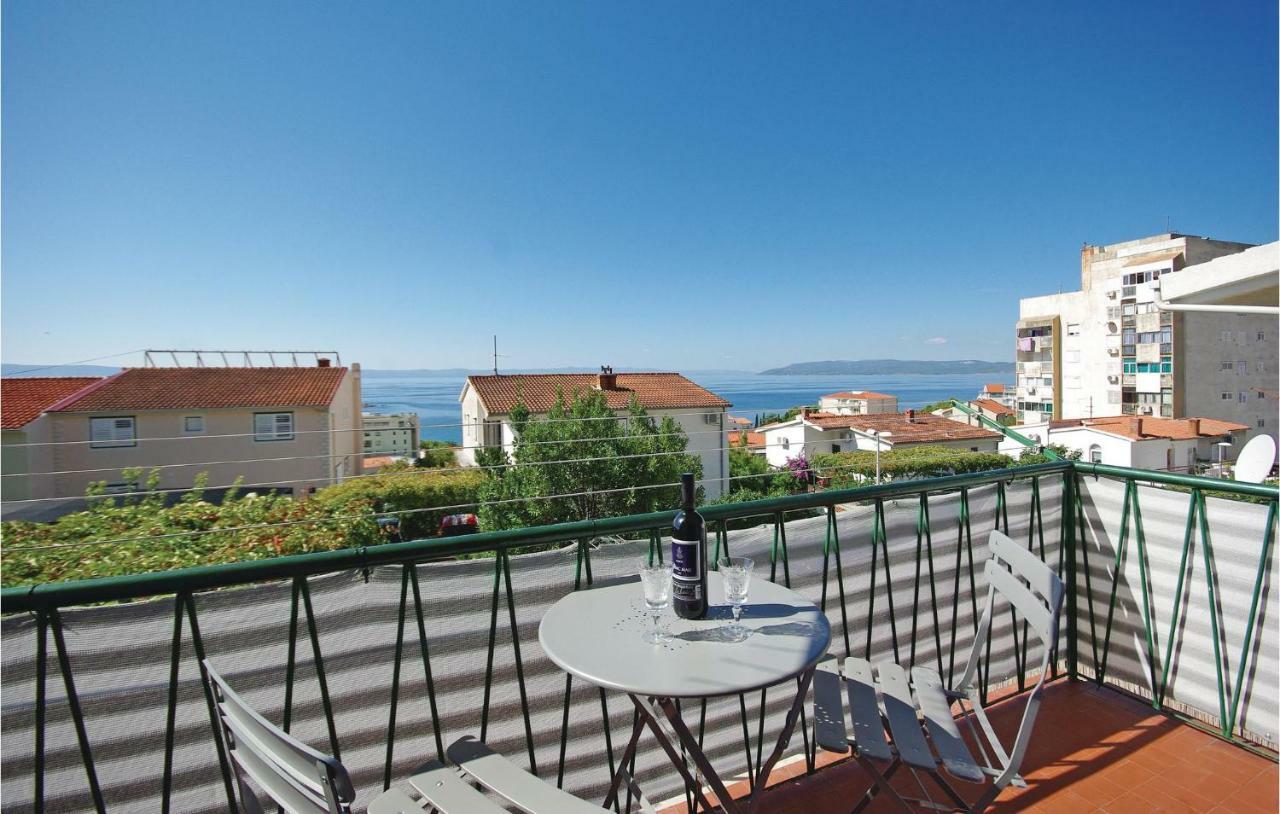 2 Bedroom Cozy Apartment In Makarska Zewnętrze zdjęcie